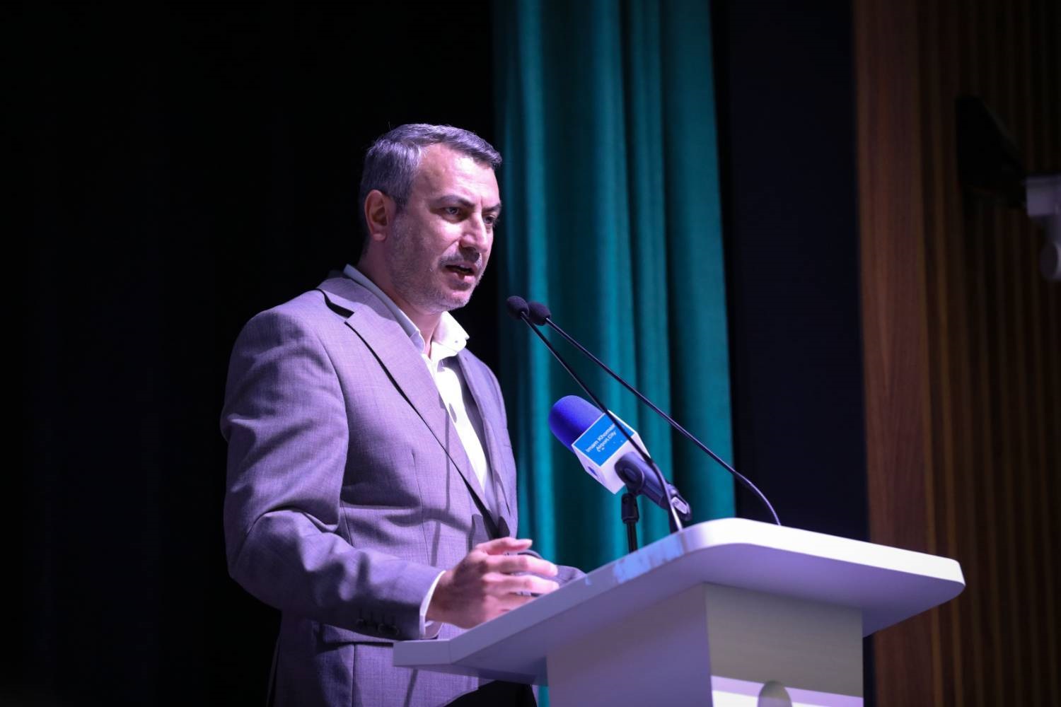 همكاران فرودگاه در روزهای دشوار، برگ درخشانی از ایثار و خدمت ثبت كردند